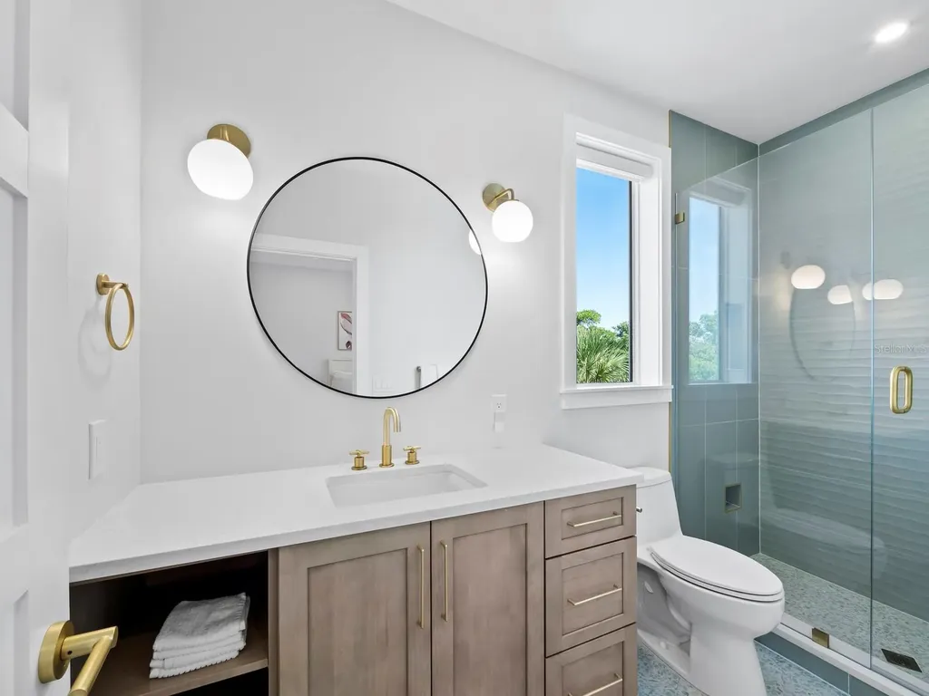 630 Companion Way Longboat Key FL 34228