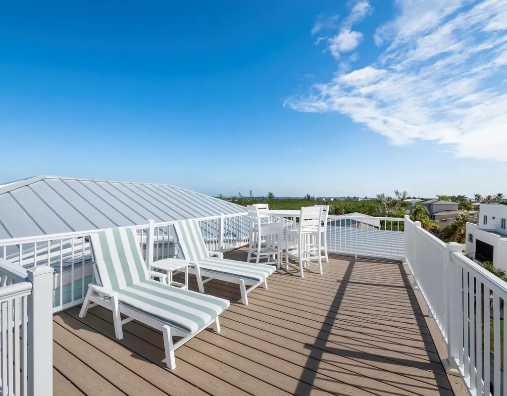 630 Companion Way Longboat Key FL 34228