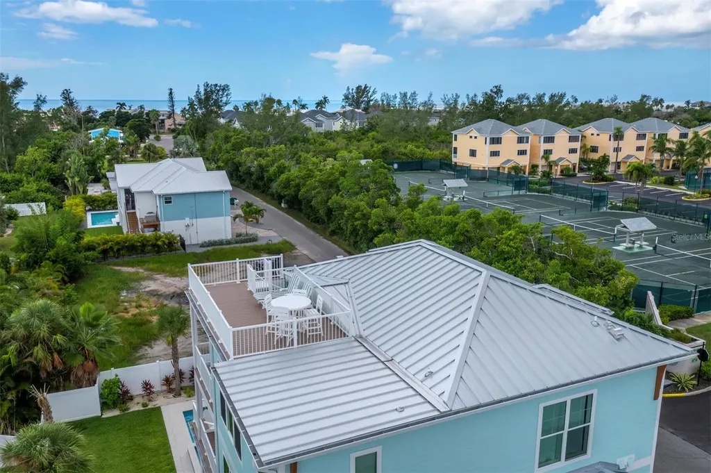 630 Companion Way Longboat Key FL 34228