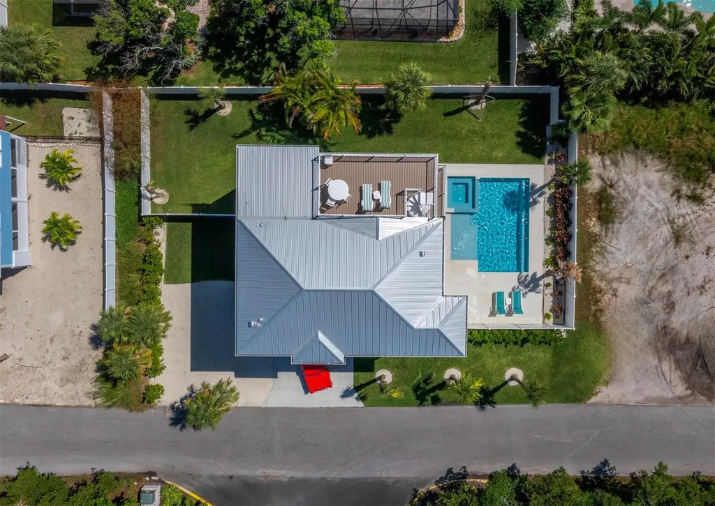 630 Companion Way Longboat Key FL 34228