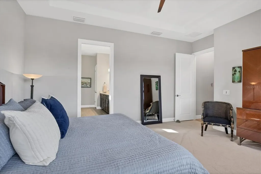 17823 Littleton Place Bradenton FL 34202
