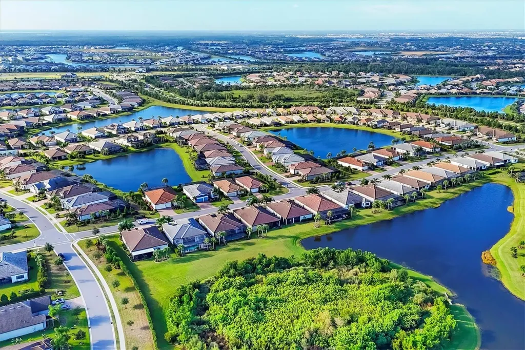 17823 Littleton Place Bradenton FL 34202