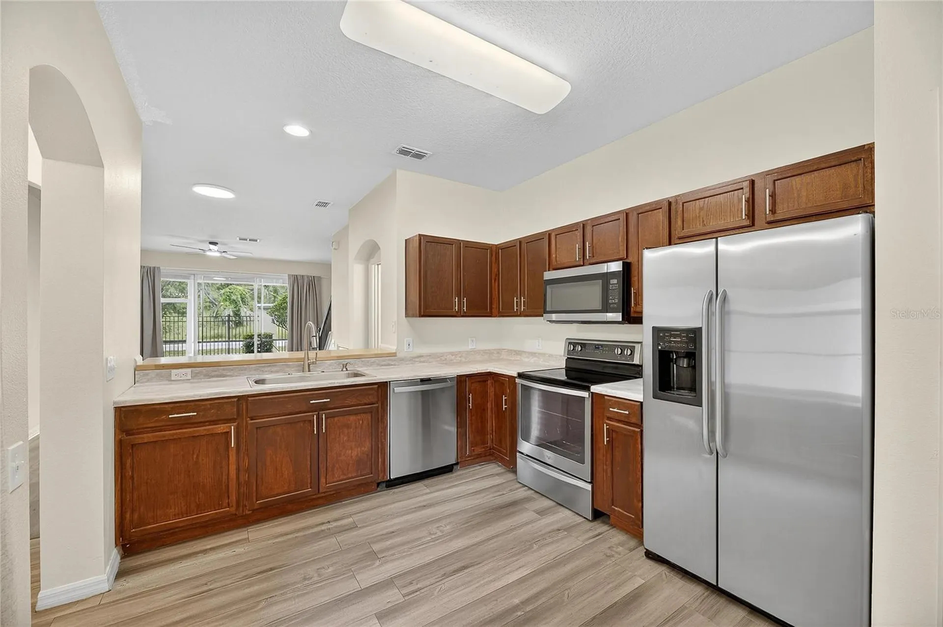 9810 Fan Palm Way Tampa FL 33610