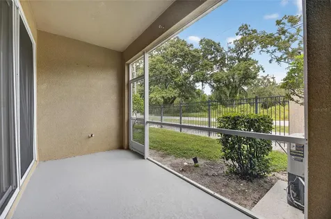 9810 Fan Palm Way Tampa FL 33610