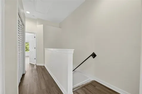 9810 Fan Palm Way Tampa FL 33610