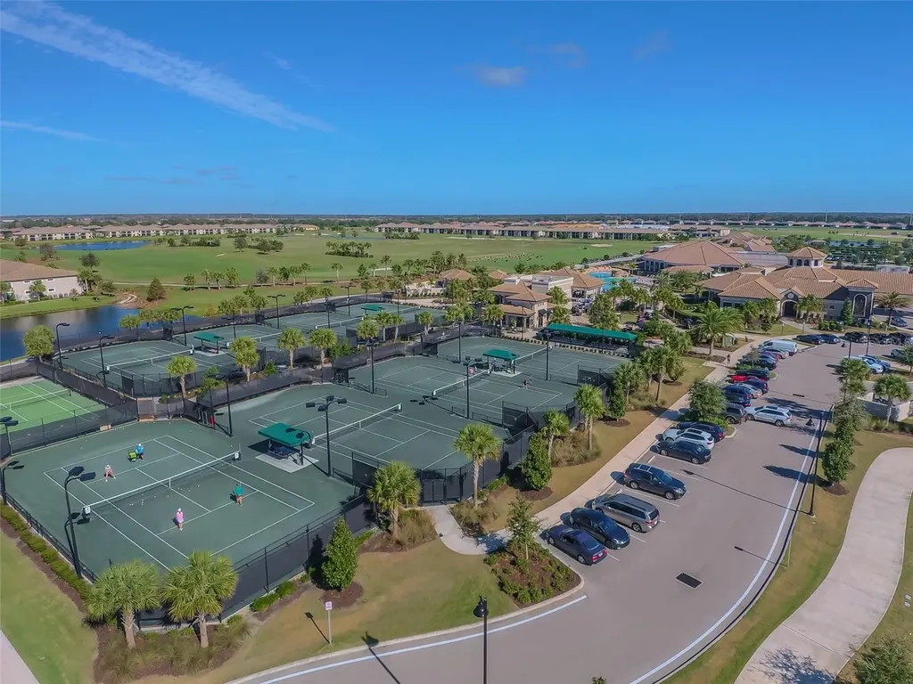 18114 Gawthrop Drive Bradenton FL 34211