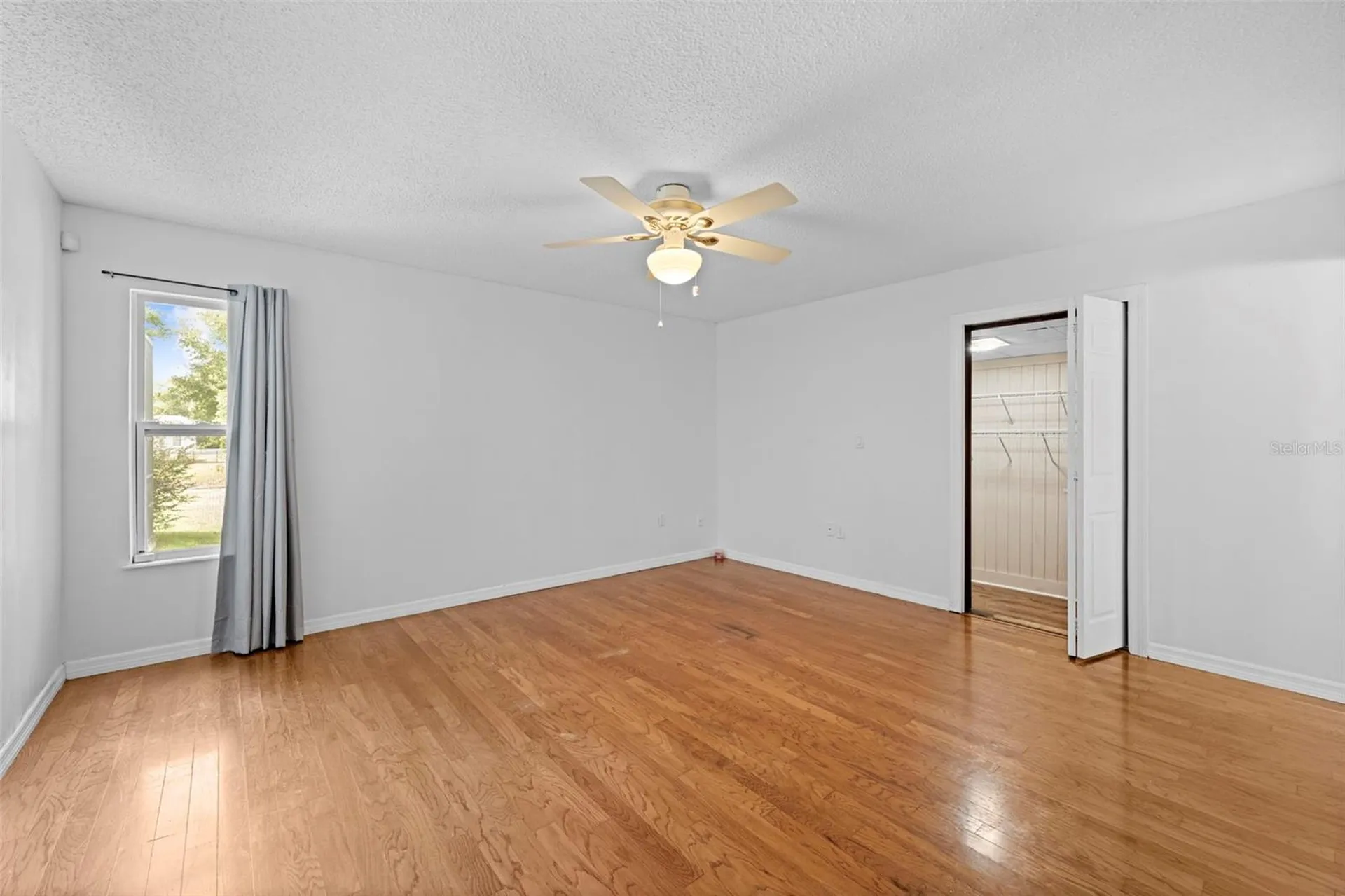 7401 Galloway Road Weeki Wachee FL 34613