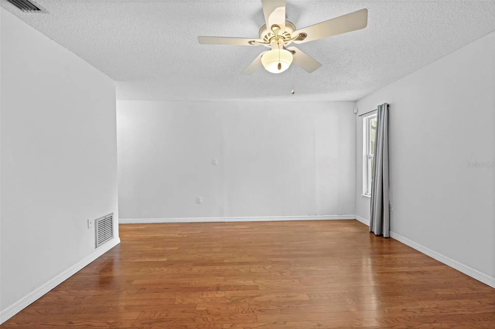 7401 Galloway Road Weeki Wachee FL 34613