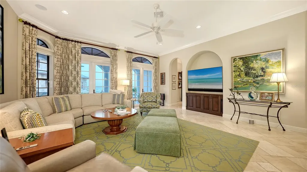 6001 Gulf Of Mexico Drive Longboat Key FL 34228