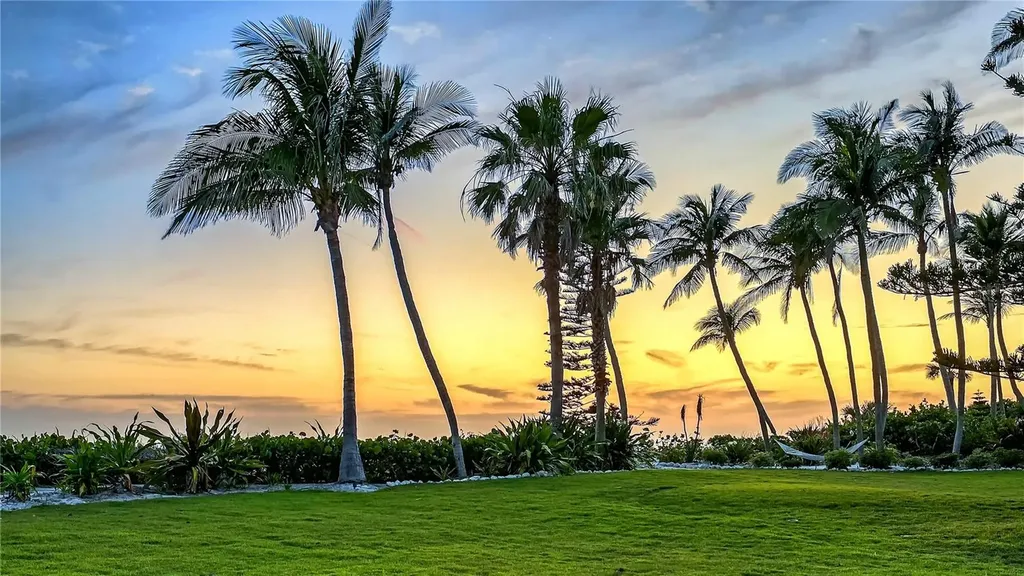 6001 Gulf Of Mexico Drive Longboat Key FL 34228