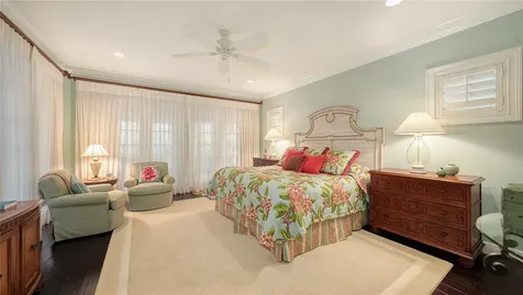 6001 Gulf Of Mexico Drive Longboat Key FL 34228