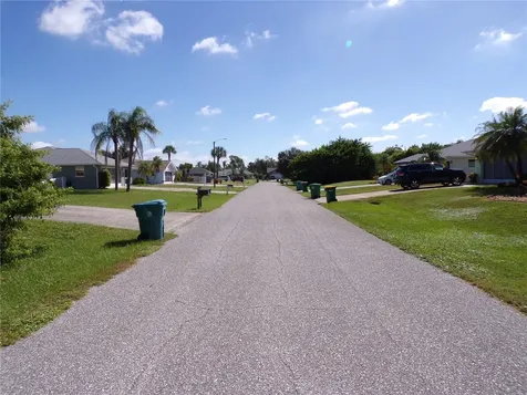 10152 Willowood Avenue Englewood FL 34224