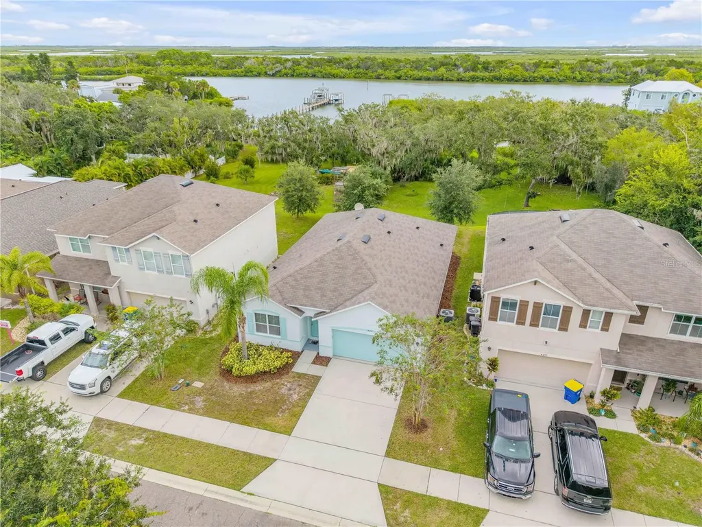 4697 Bayfield Harbor Lane Edgewater FL 32141