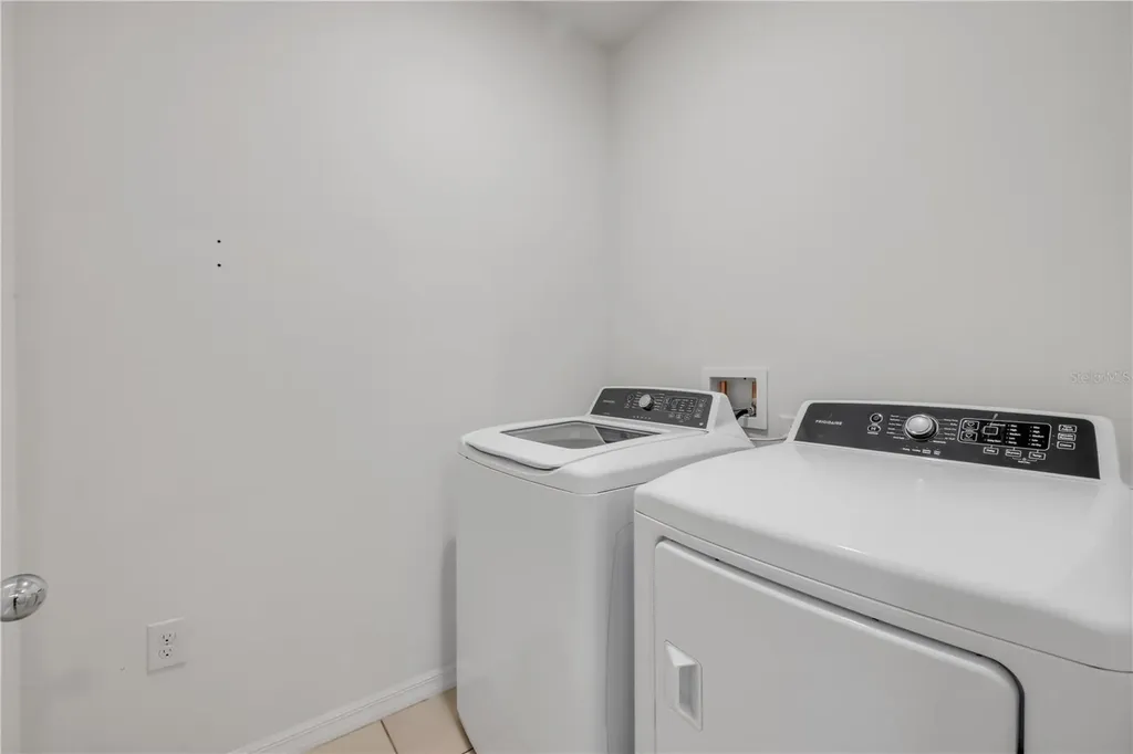 4697 Bayfield Harbor Lane Edgewater FL 32141