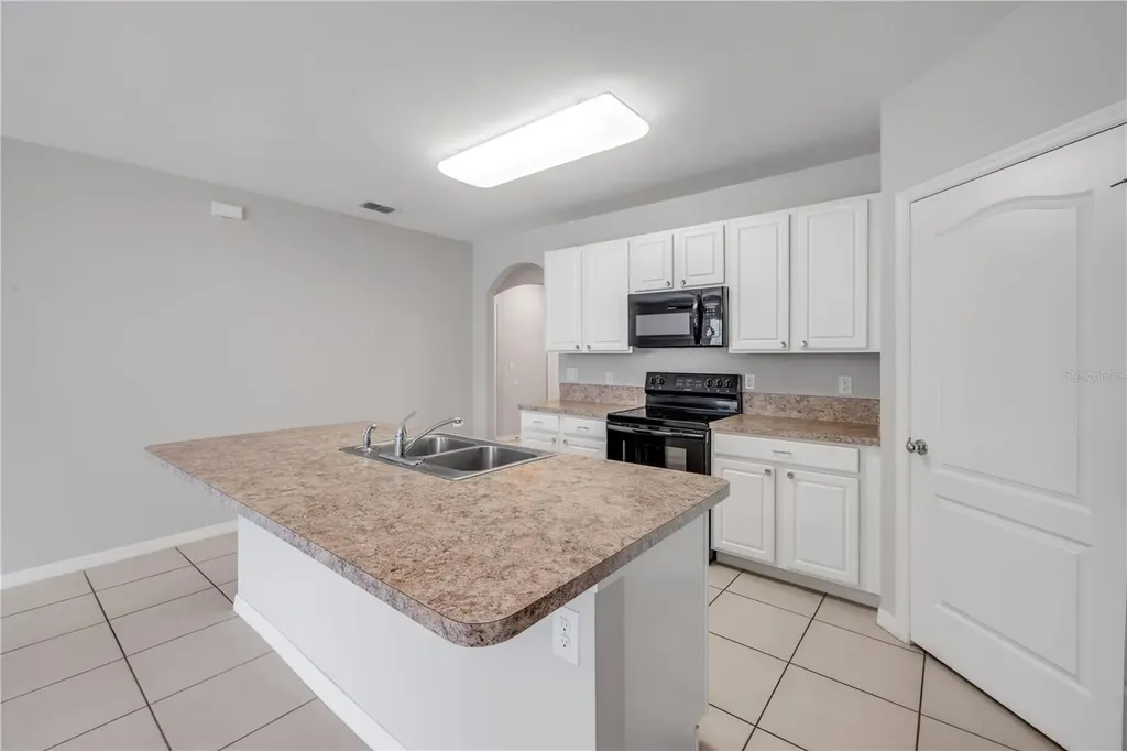 4697 Bayfield Harbor Lane Edgewater FL 32141