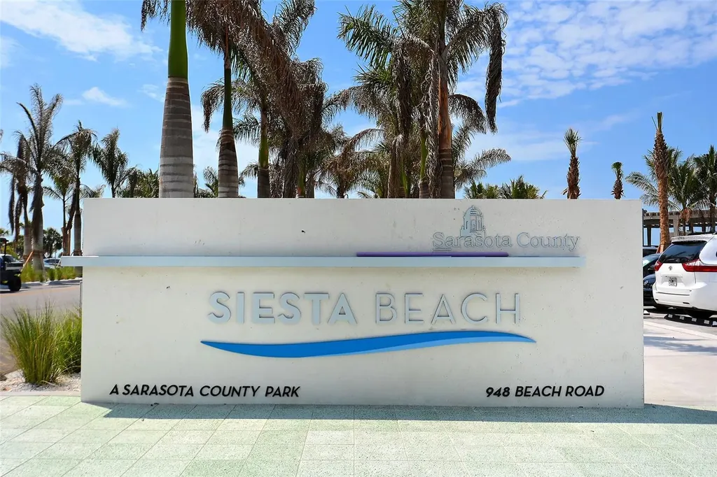 521 Cummings Street Sarasota FL 34242
