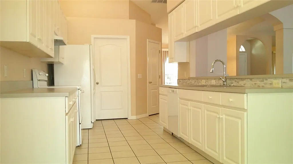 9724 Mary Robin Drive Riverview FL 33569