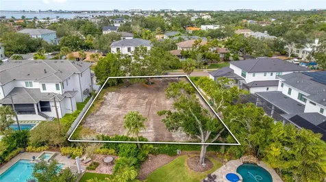 5002 W Poe Avenue Tampa FL 33629