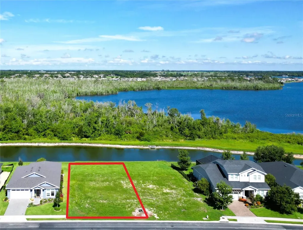 493 Adams View Lane Auburndale FL 33823