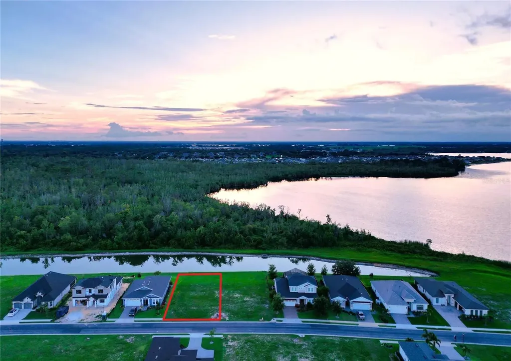493 Adams View Lane Auburndale FL 33823