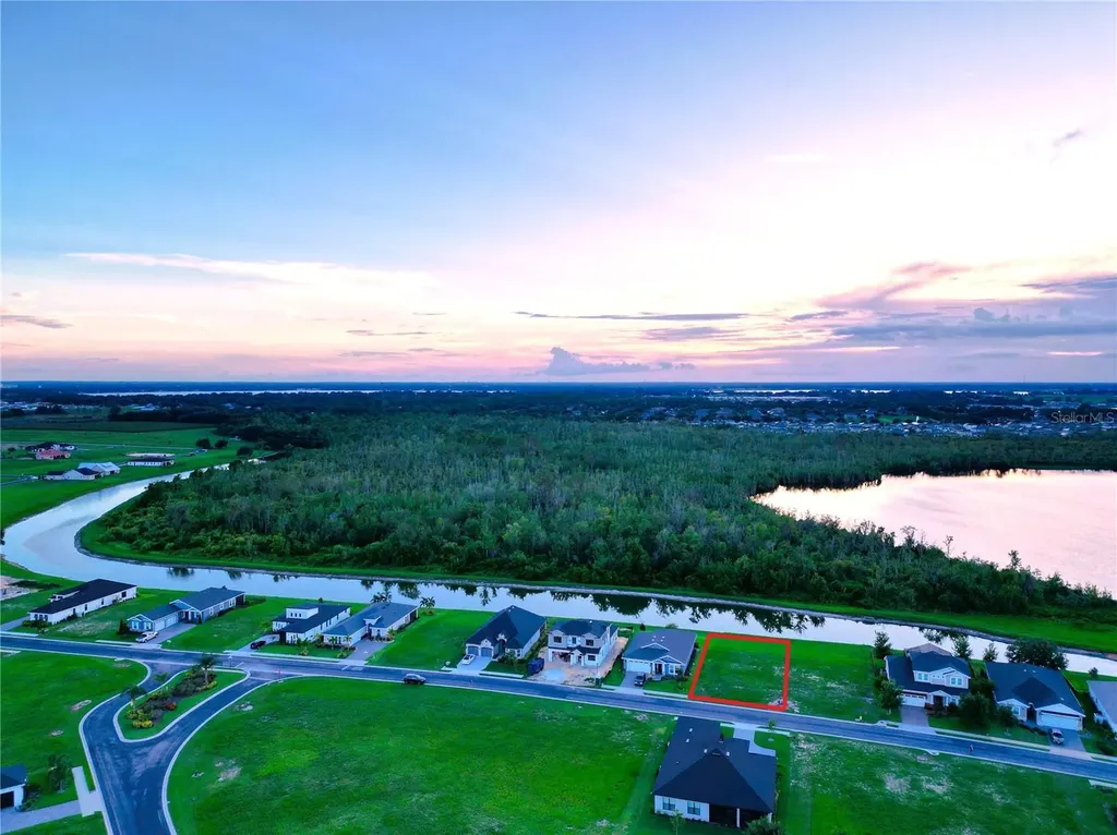 493 Adams View Lane Auburndale FL 33823