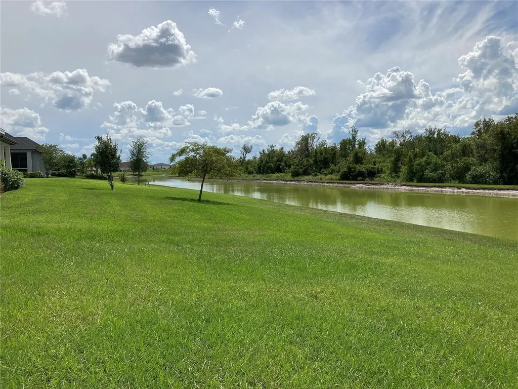 493 Adams View Lane Auburndale FL 33823