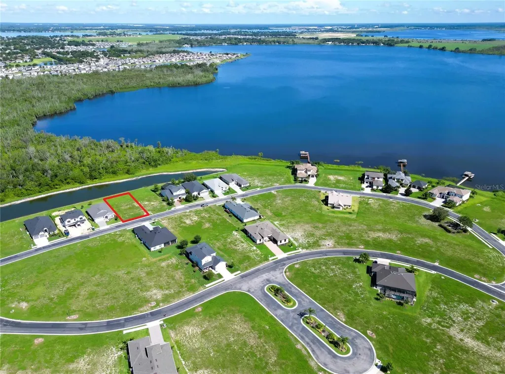 493 Adams View Lane Auburndale FL 33823