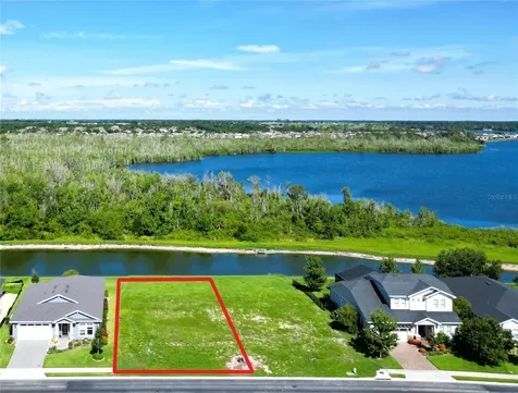 493 Adams View Lane Auburndale FL 33823