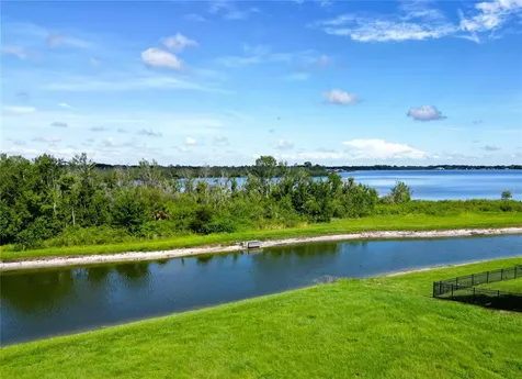 493 Adams View Lane Auburndale FL 33823