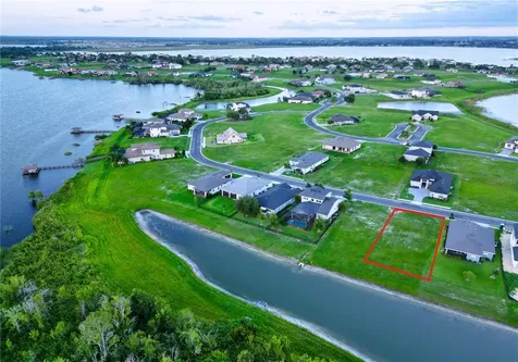 493 Adams View Lane Auburndale FL 33823