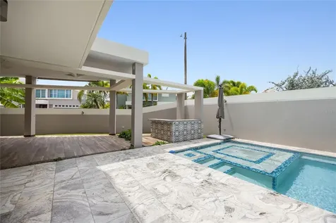 P-25 Delfin Street Dorado PR 00646