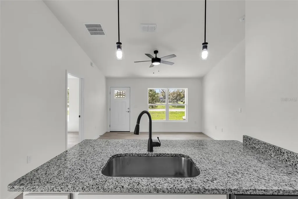 3401 NE 16th Court Ocala FL 34479
