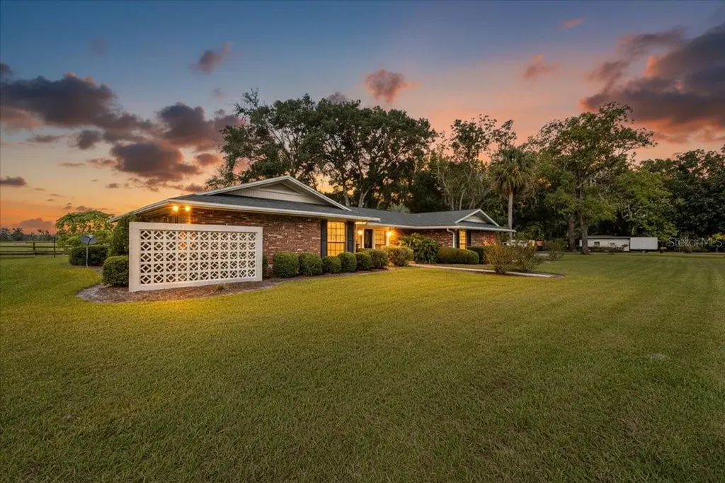7551 NW 115th Street Chiefland FL 32626