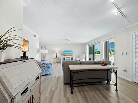 2301 Gulf Of Mexico Drive Longboat Key FL 34228