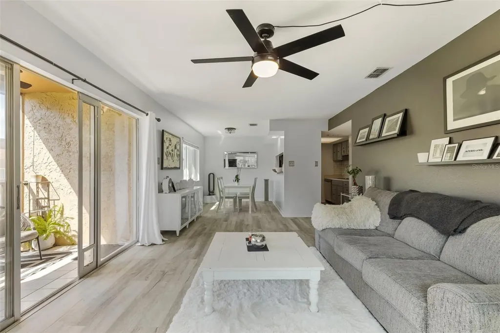 1575 Greenlea Drive Clearwater FL 33755