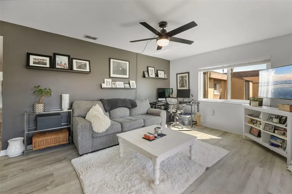 1575 Greenlea Drive Clearwater FL 33755