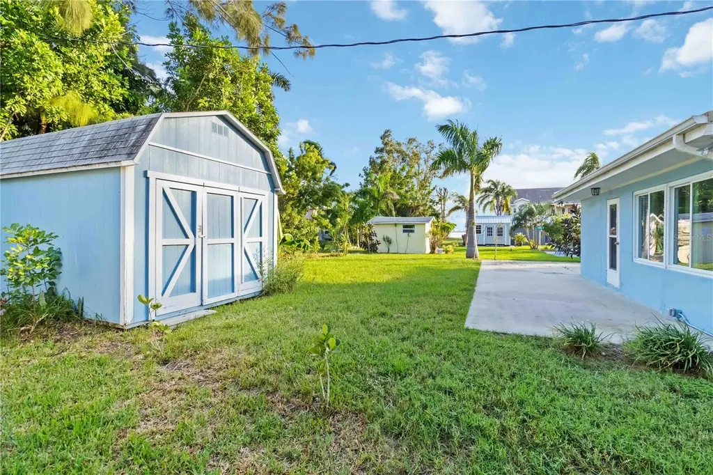 4603 103rd Street W Bradenton FL 34210