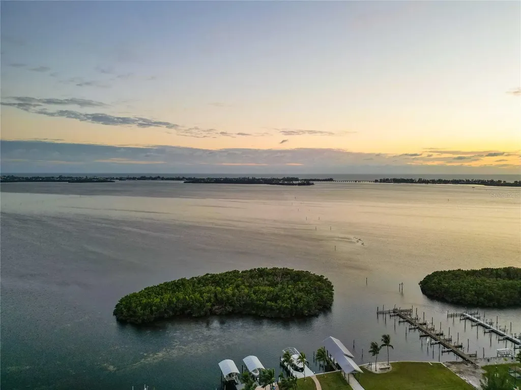 4603 103rd Street W Bradenton FL 34210