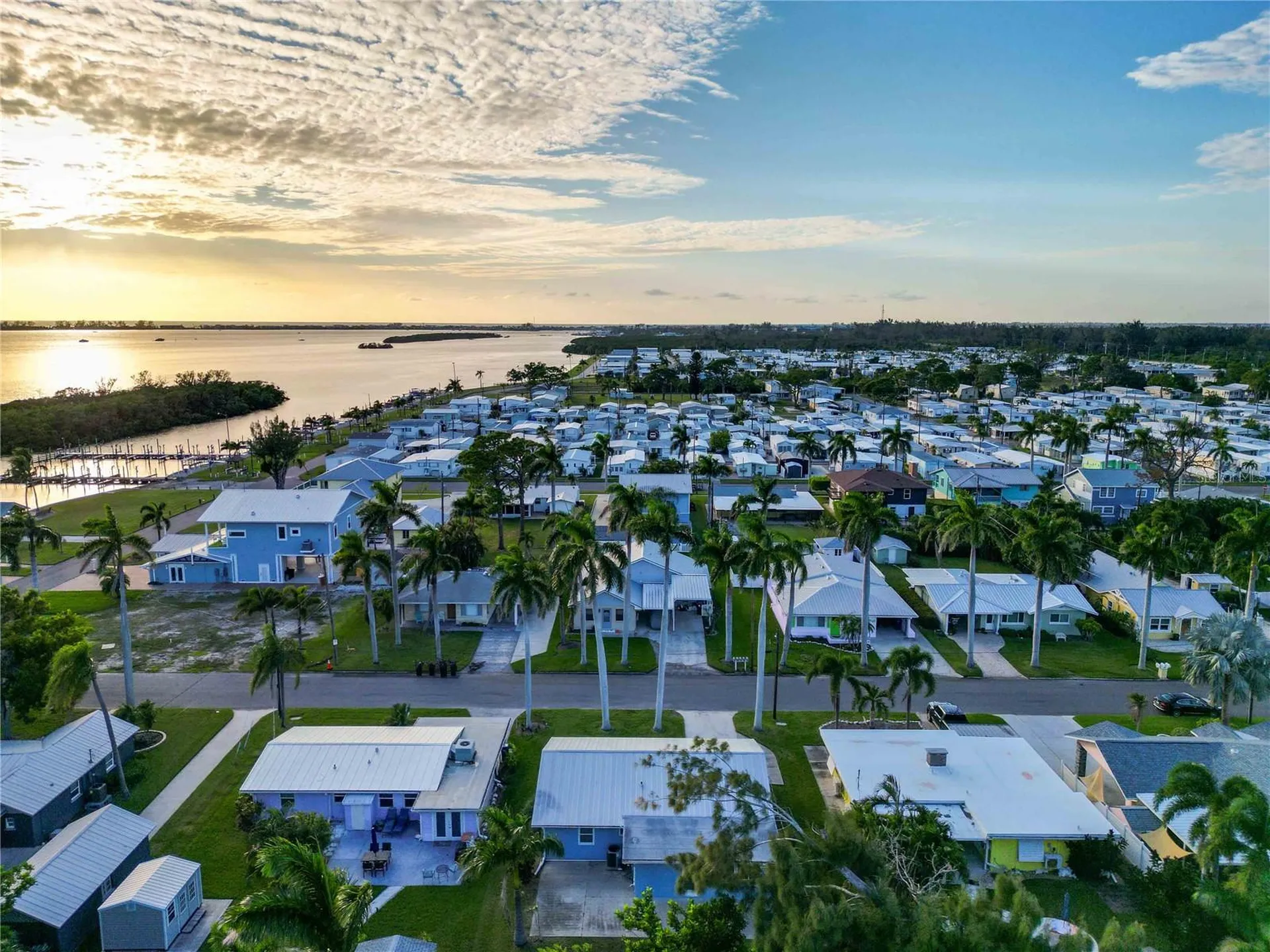 4603 103rd Street W Bradenton FL 34210