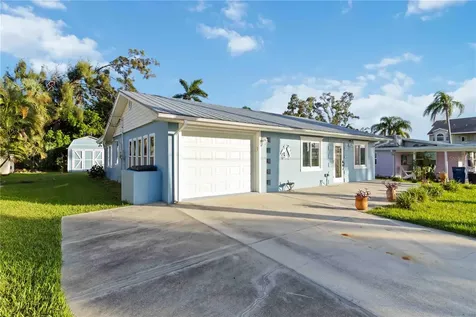 4603 103rd Street W Bradenton FL 34210