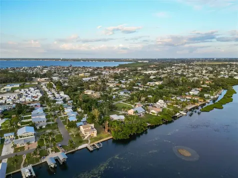 4603 103rd Street W Bradenton FL 34210