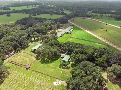 551 NE 200 Avenue Williston FL 32696
