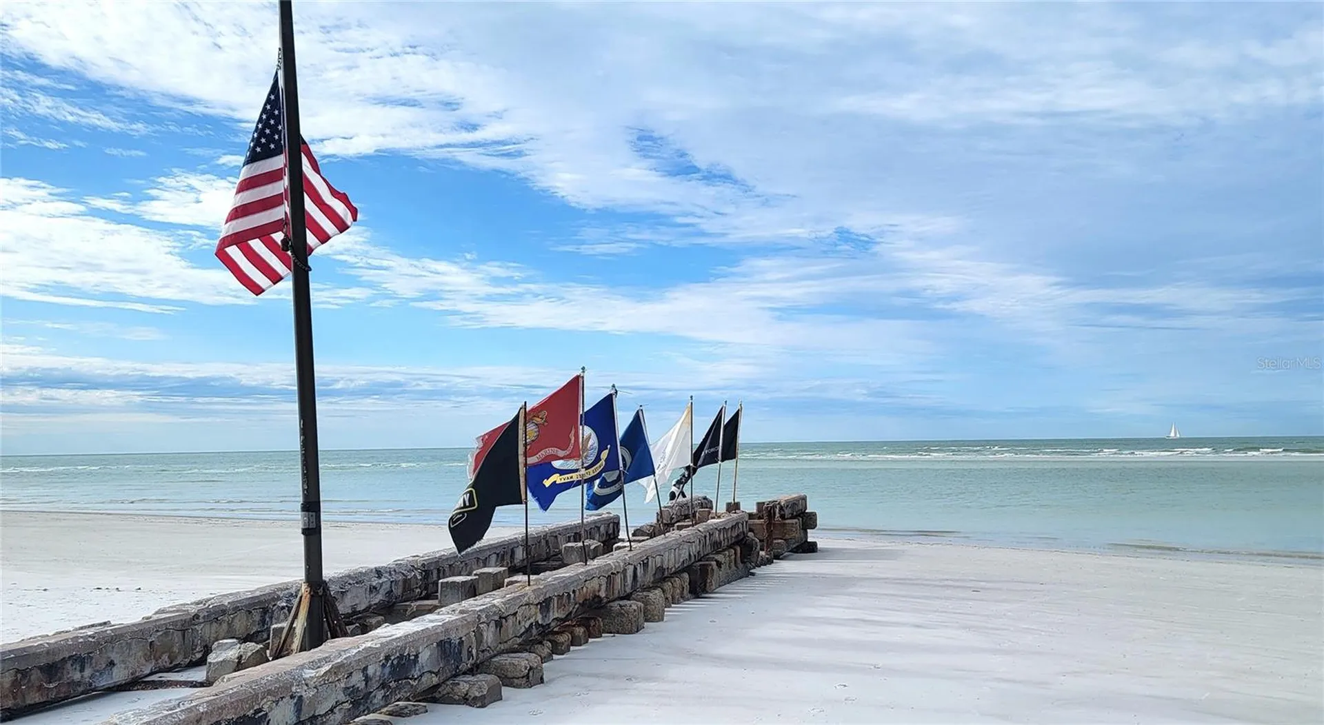 145 Avenida Messina Sarasota FL 34242