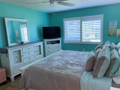 1600 1st Avenue W Bradenton FL 34205