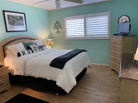 1600 1st Avenue W Bradenton FL 34205