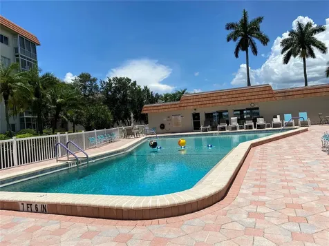 1600 1st Avenue W Bradenton FL 34205