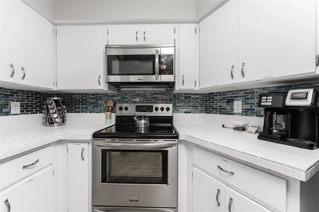 88 Oakland Hills Place Rotonda West FL 33947