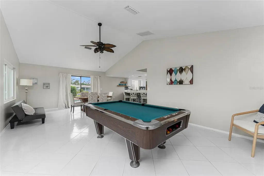 88 Oakland Hills Place Rotonda West FL 33947
