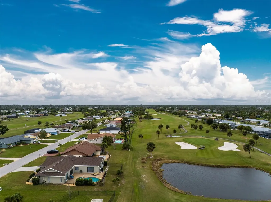 88 Oakland Hills Place Rotonda West FL 33947