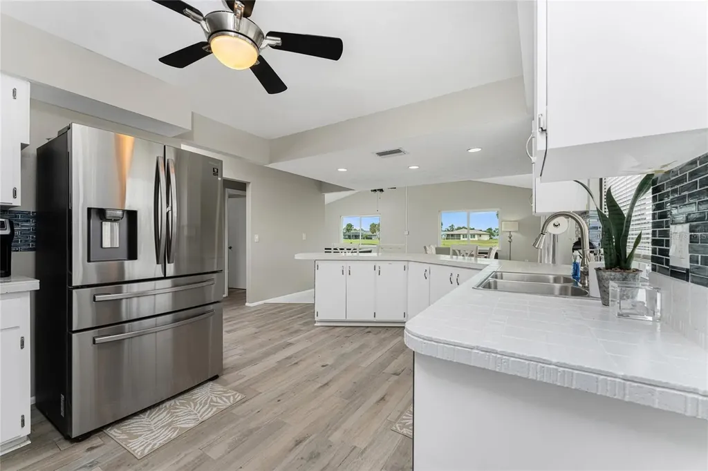 88 Oakland Hills Place Rotonda West FL 33947
